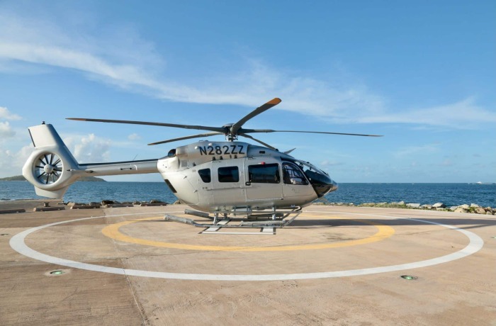  Вертолёты с полозьями распространены в Нью-Йорке где они привычны среди небоскрёбов / Фото: media.s7.ru