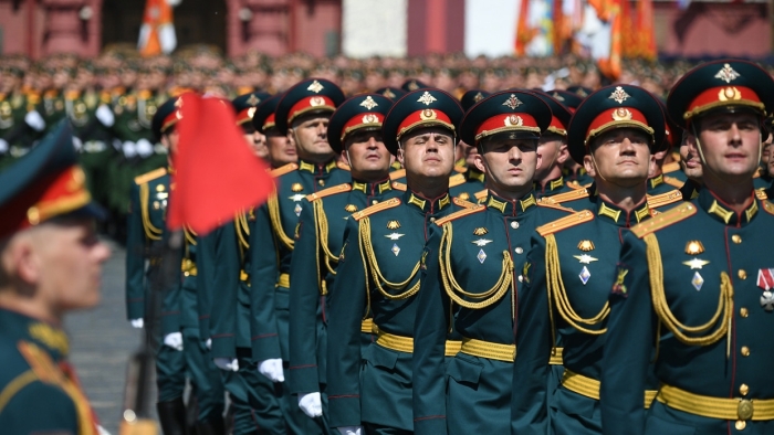 Аксельбанты на военных во время Парада /Фото:news.ru