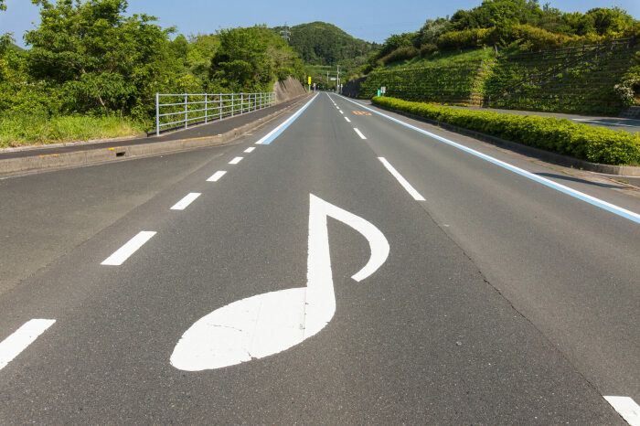 Музыкальная дорога Японии /Фото:flectone.ru