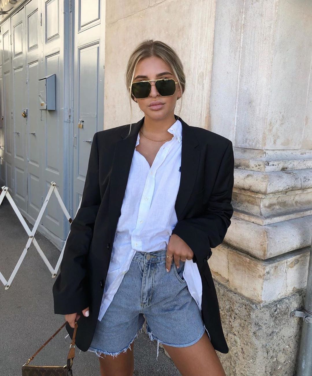 Универсальная вещь Универсальная вещь