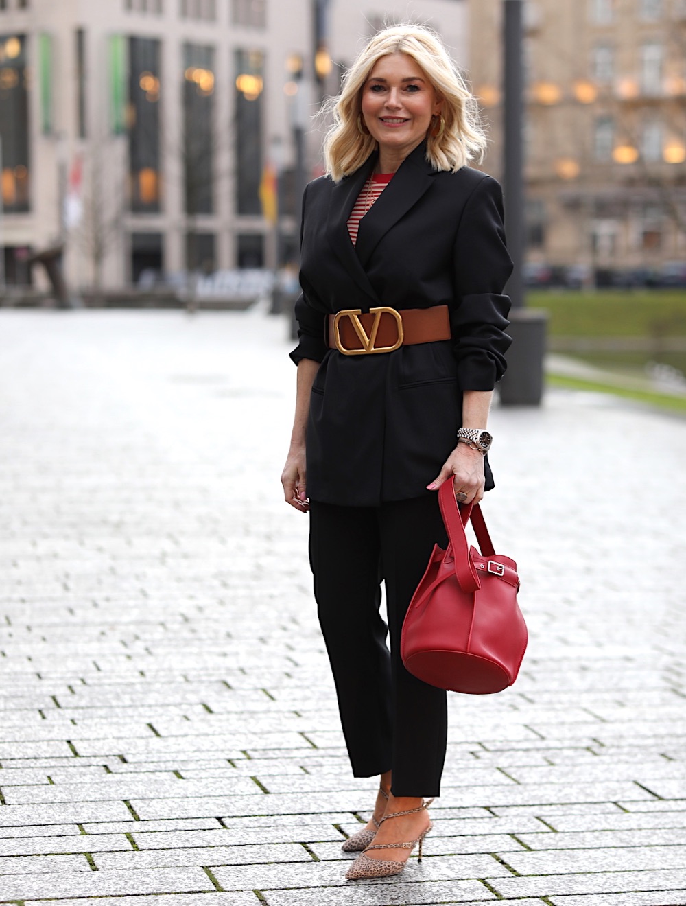 Сорок лет - время новых стилей. Сорок лет - время новых стилей.