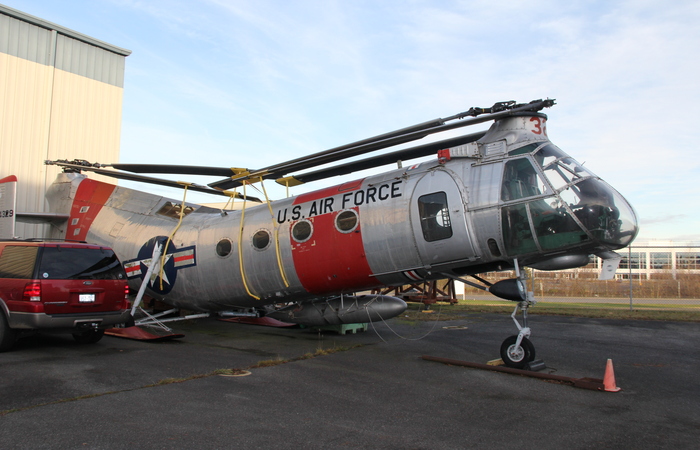 Американский вертолет-банан Boeing Vertol CH-21 Shawnee / Фото: imghub.ru