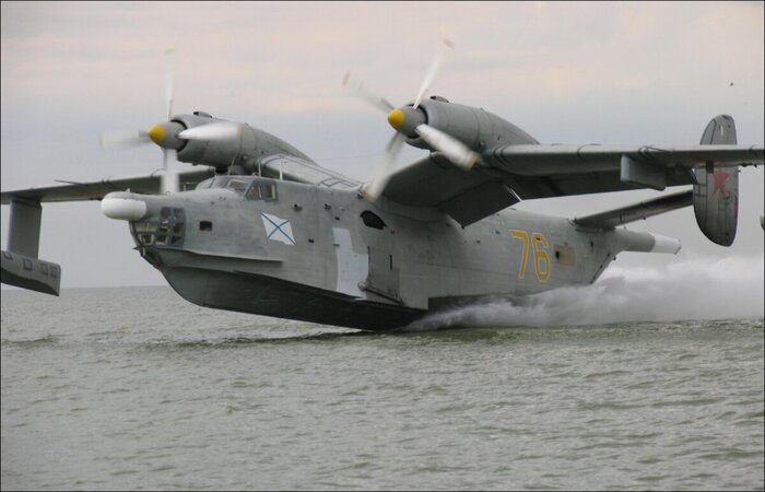 Самолет Бе-12 на воде / Фото: integral-russia.ru