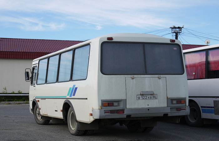 ПАЗ-3205 с загадочным люком / Фото: fotobus.msk.ru