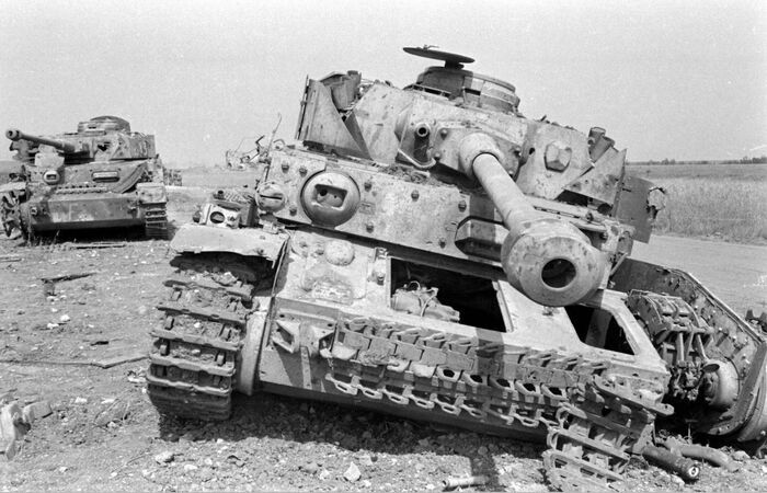 Подбитый англичанами танк Второй Мировой войны / Фото: mixyfotos.ru