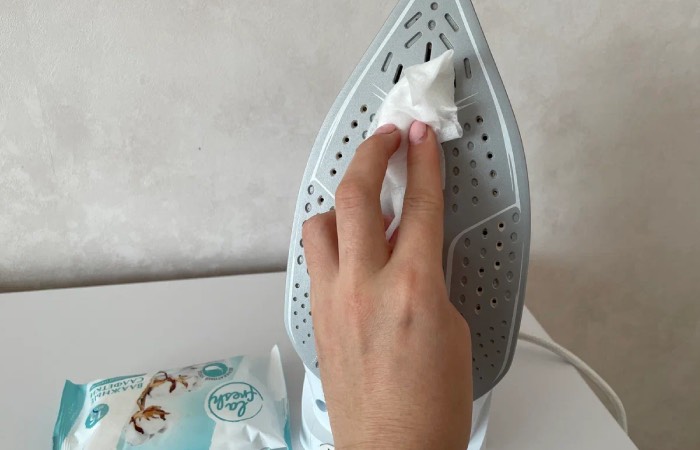 Самое бюджетное средство от нагара на утюге. Самое бюджетное средство от нагара на утюге.