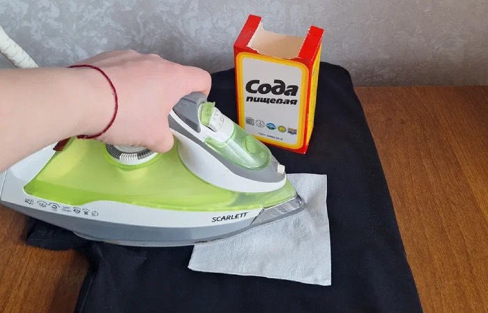 Сода легко спасет ваш наряд.