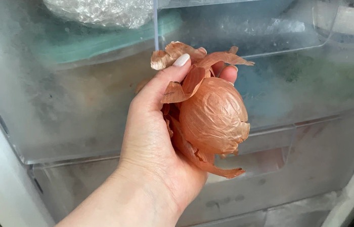 Сохраняйте луковую шелуху. Сохраняйте луковую шелуху.