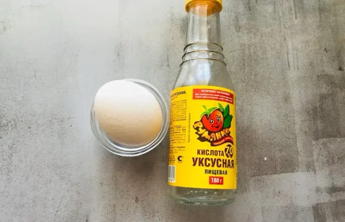 Уксус поможет приготовить яйца всмятку.
