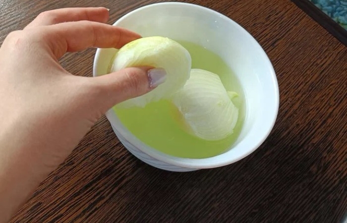 Кипяток спасет вас от слез. Кипяток спасет вас от слез.