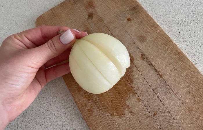 Самый удобный вариант нарезки лука.