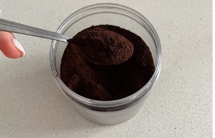 Молотый кофе сделает ваше печенье уникальным.