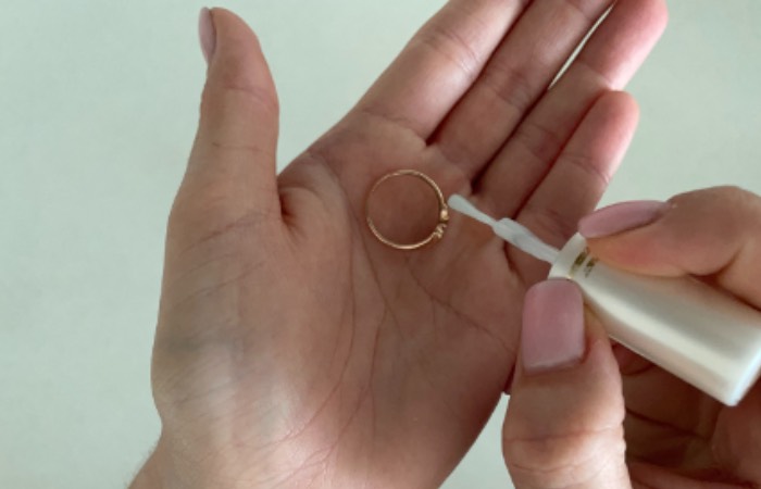 Спасаем кольца от потемнения.