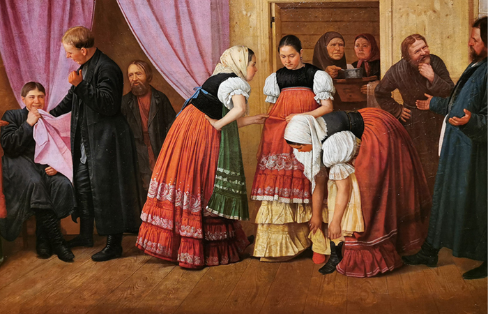 Юбки визуально увеличивали бедра.