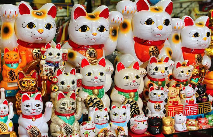 В Японии нет ни одного дома, в котором не было бы манэки...