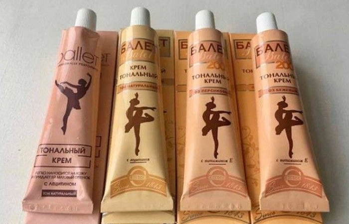 В СССР крем выпускали в трех оттенках. В СССР крем выпускали в трех оттенках.