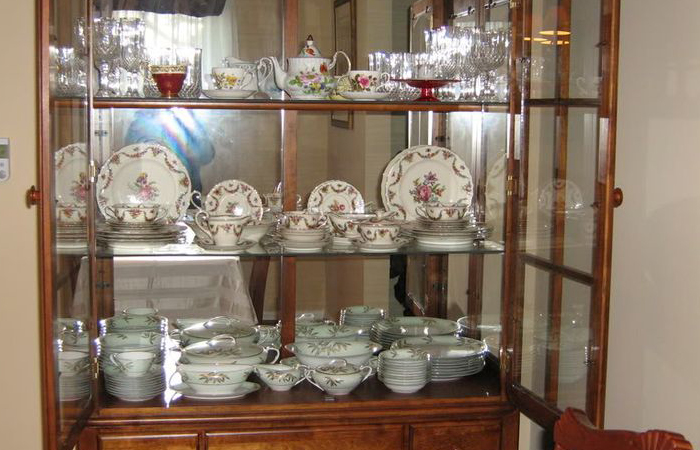 Фарфоровый сервис СССР можно найти в антикварных магазинах и на сайтах бесплатных объявлений!