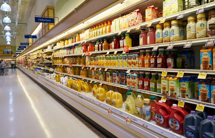 Мясной клей может содержаться как в мясных, так и растительных продуктах. Мясной клей может содержаться как в мясных, так и растительных продуктах.