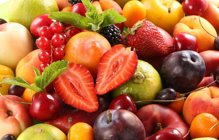 Ингредиенты, которые можно съесть, полезны для кожи. / Фото: yar.mk.ru 