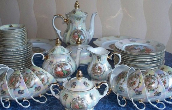 Сервиз из Франции был признаком благополучия и статуса советской семьи.