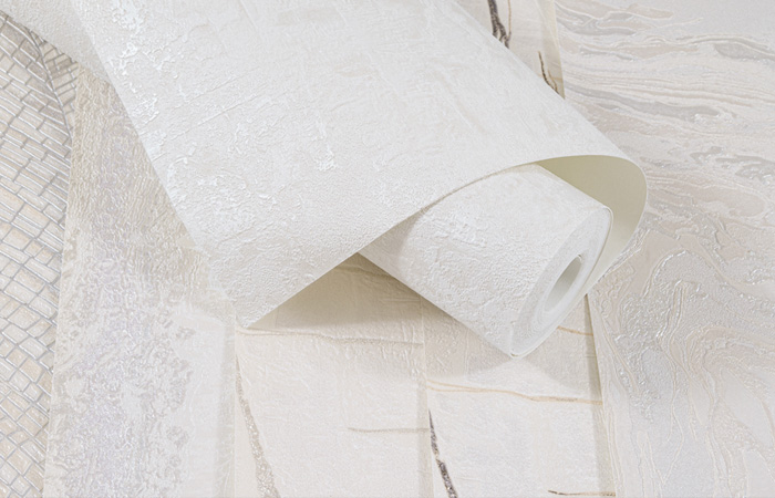 Газеты могли просвечиваться через обои. / Фото: oboykin.ru Газеты могли просвечиваться через обои. / Фото: oboykin.ru