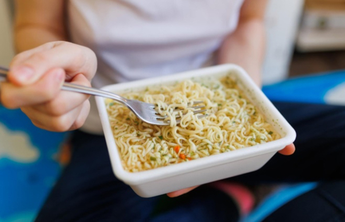 В мире существует ассоциация, которая изучает лапшу быстрого приготовления. / Фото: sports.kz 