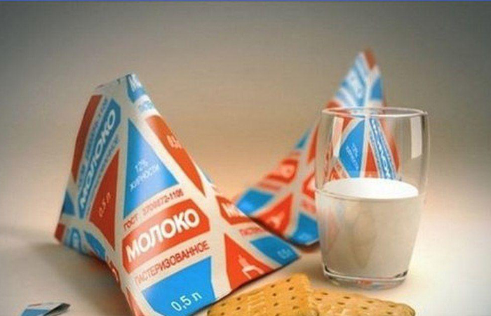 Пирамидки с молоком - самая запоминающаяся упаковка из СССР.