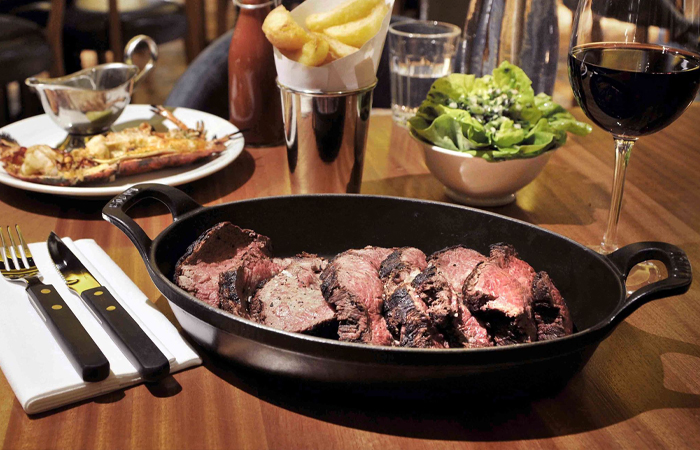 Говядину первыми распробовали люди в Древнем Риме. Говядину первыми распробовали люди в Древнем Риме.