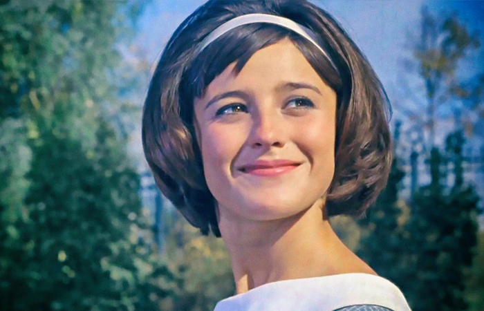 Голубые тени - тренд 70-х годов.