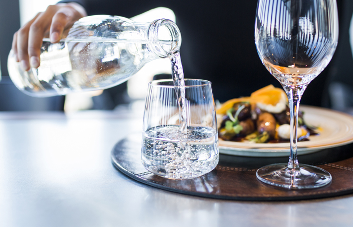 Поздний ужин - только вода. / Фото: haccpexpert.ru Поздний ужин - только вода. / Фото: haccpexpert.ru