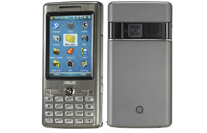 Коммуникатор стал прародителем первых смартфонов.