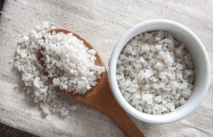 Рассыпать соль - к ссоре!