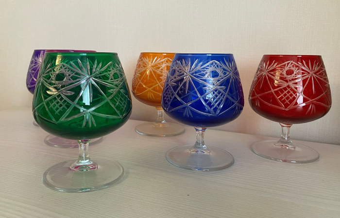 Авторские бокалы можно было заказать у стеклодува.