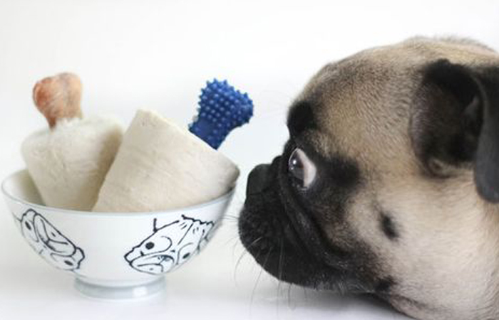 Самым полезным считается мороженое без сахара.