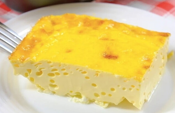 Для пышности омлета добавляли муку.