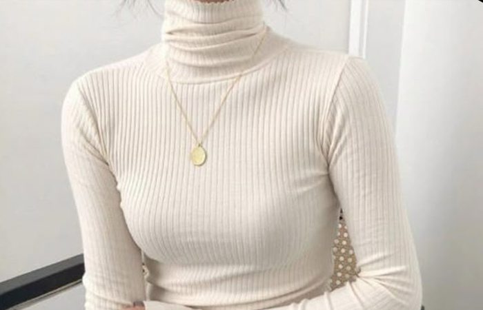 В СССР водолазки ее называли битловками. В СССР водолазки ее называли битловками.