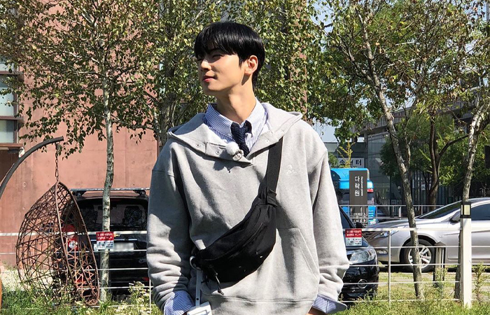 В Южной Корее у мужчины может быть больше косметики, чем у женщины.