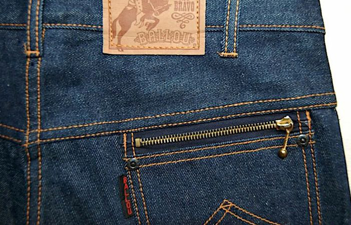 О джинсах мечтали модные парни, которые не боялись критики!