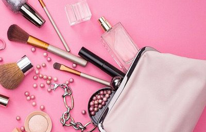 Крем по-прежнему имеет доступную стоимость! Крем по-прежнему имеет доступную стоимость!