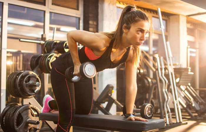 Сейчас лосины считаются спортивной одеждой. Сейчас лосины считаются спортивной одеждой.