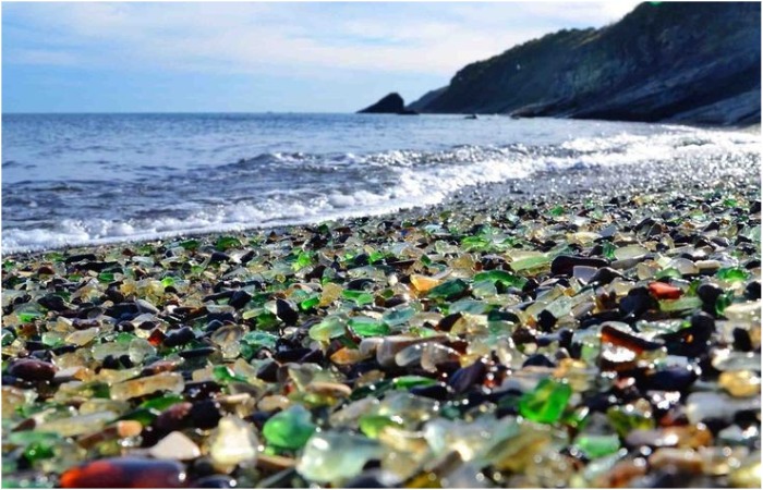 Кто бы мог подумать, что природа способна сотворить такой красивый пляж.