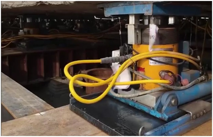 Так выглядят те самые гидравлические роботы, используемые во время реализации проекта. Так выглядят те самые гидравлические роботы, используемые во время реализации проекта.