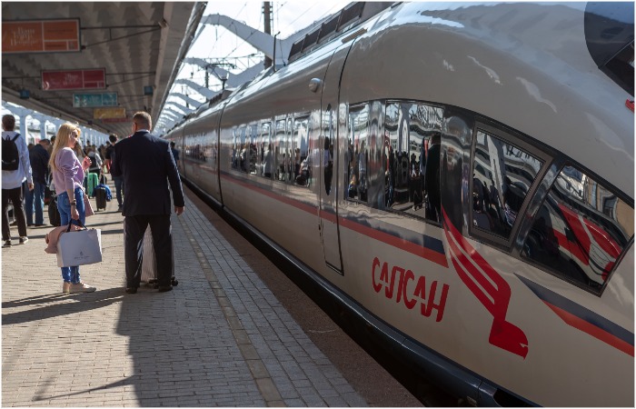 Высокоскоростные поезда пользуются спросом, но необходимо импортозамещение.