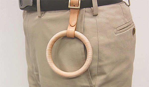 Деревянное кольцо от rinao design, которое отучит детей теряться