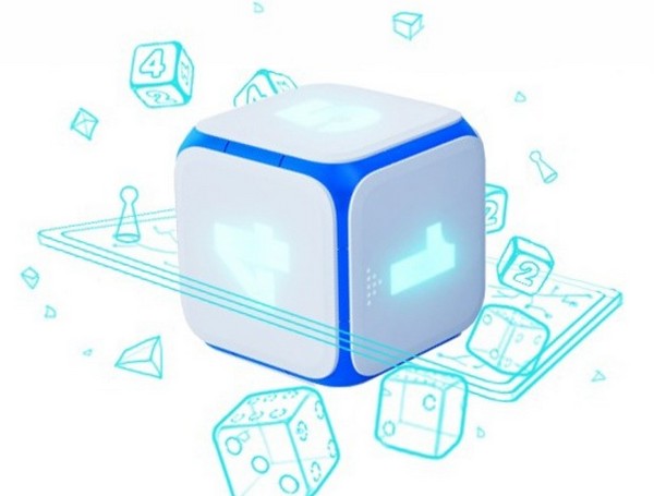 DICE+ – интерактивный кубик для игр на планшете