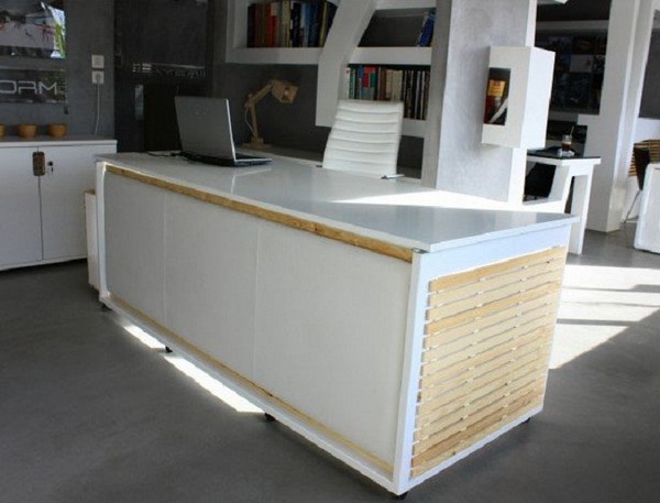 Desk Bed от Studio NL – рабочий стол, который умеет превращаться в кровать