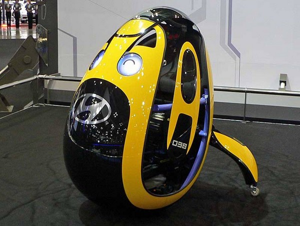 Hyundai E4U – персональное яйцо на колесиках