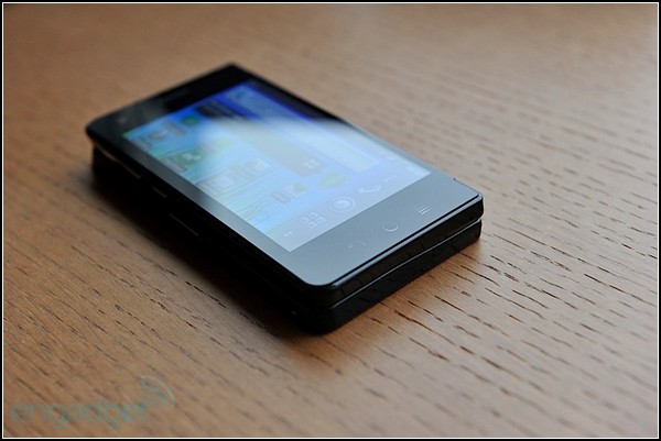 2-in-1 smartpad: два экрана в одном телефоне
