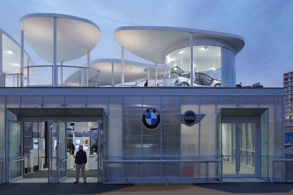 BMW Group Pavilion — выставка экономных автомобилей в Олимпийском Парке