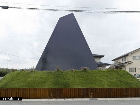 Дом-пирамида для японских фараонов